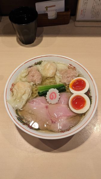 「全部入りワンタン麵」@キング製麺の写真