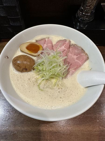 「出し蕎麦、大盛、味玉」@㐂蕎麦司 きし元の写真