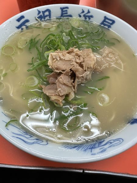 「ラーメン＋替え玉＋替え肉」@元祖 長浜屋の写真