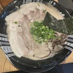 チャーシューメン＋替え玉