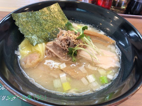 「しおさい塩らぁ麺(980円)こってり」@饗処 酒麺童子の写真