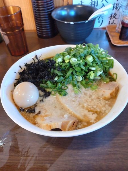 「雲雀三条　特製トッピング」@つけ麺 弥七の写真