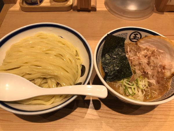 「濃厚魚介つけめん 大盛　1020円」@中華そば つけめん 玉 新宿店の写真