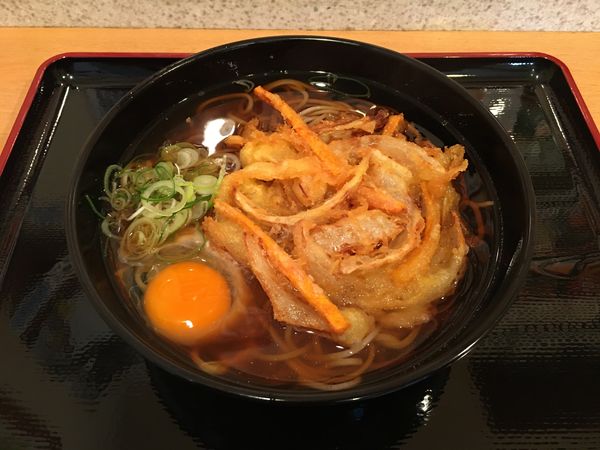 「天玉そば大盛り」@笠置そば 川越店の写真