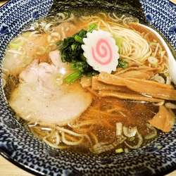 ラーメン（900円）