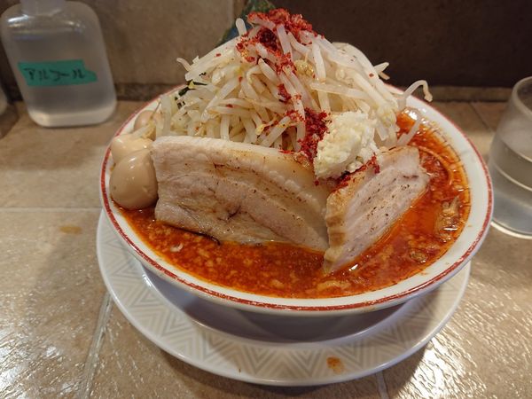 「[辛]マンモスラーメン もやし のりたま」@泪橋 溝の口店の写真