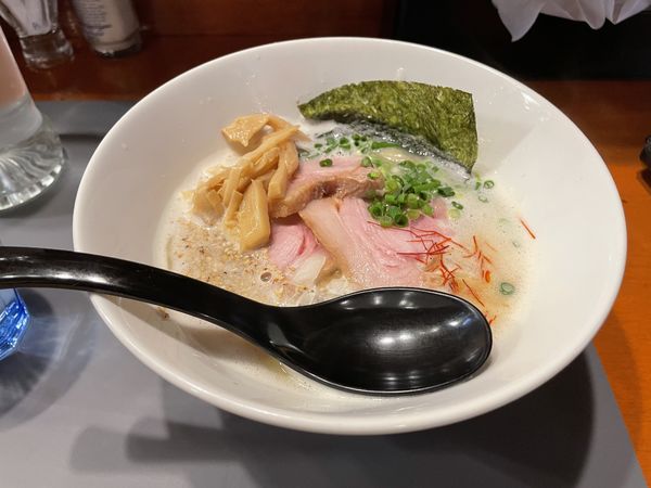 「濃厚鶏白湯」@麺屋CHIKUWAの写真