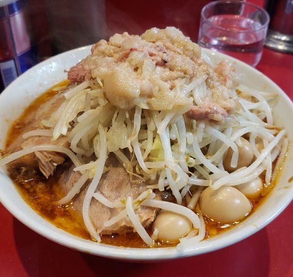 「ラーメン半分（ヤサイ・ニンニク・アブラ）780円＋SK半分他」@ラーメン二郎 西台駅前店の写真