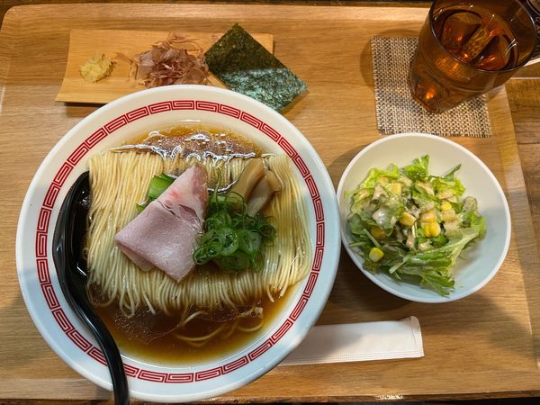 「極上醤油と鰹の中華蕎麦・大盛 900円」@麺屋33の写真