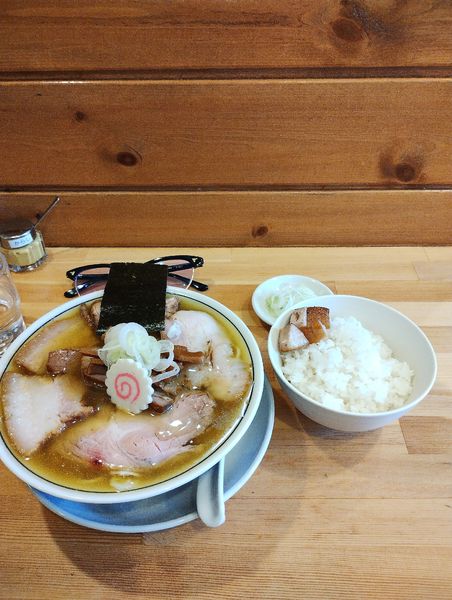 「チャーシュー麺　1100円」@there is ramenの写真