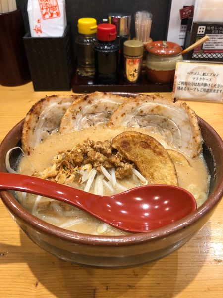「北海道味噌漬け炙りチャーシュー　1287円」@麺場 田所商店 川崎店の写真