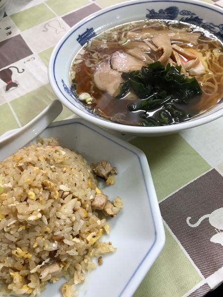 「半チャーハン・ラーメン」@平和軒の写真