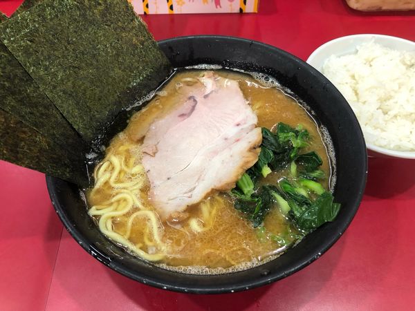「ラーメン」@杉田家 千葉祐光店の写真