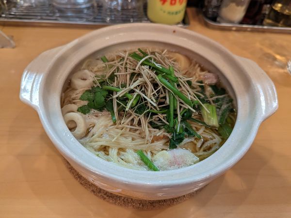 「鍋焼きラーメン（秋田県三関のせり入り）」@魂麺の写真
