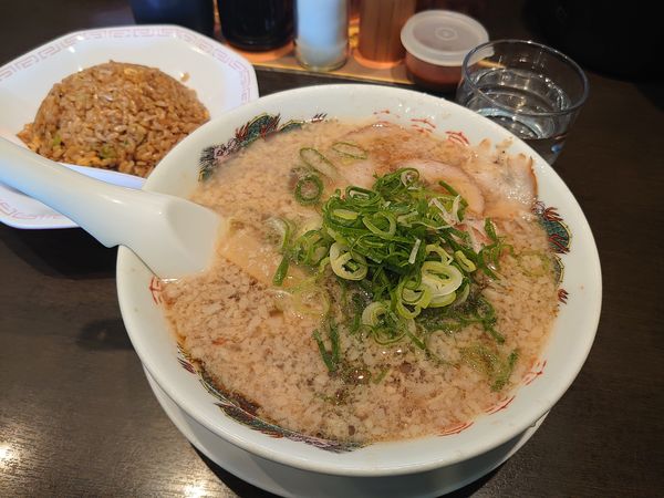 「ラーメン炒飯セット」@来来亭 飯田店の写真