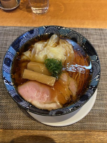 「肉ワンタン中華そば」@柴崎亭の写真