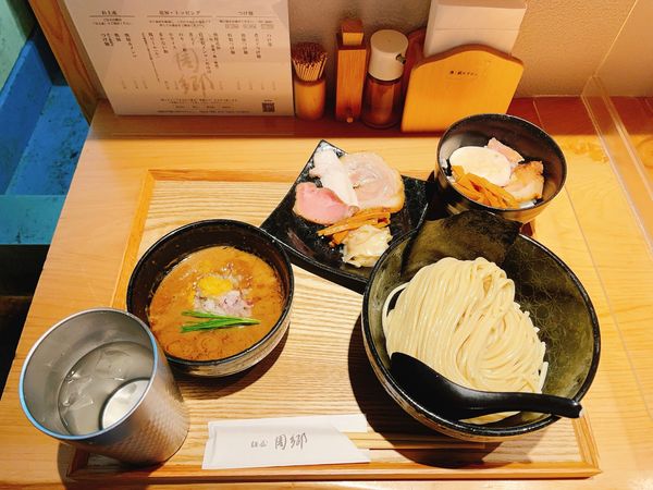 「つけ麺+まかない飯」@麺屋 周郷 新橋店の写真
