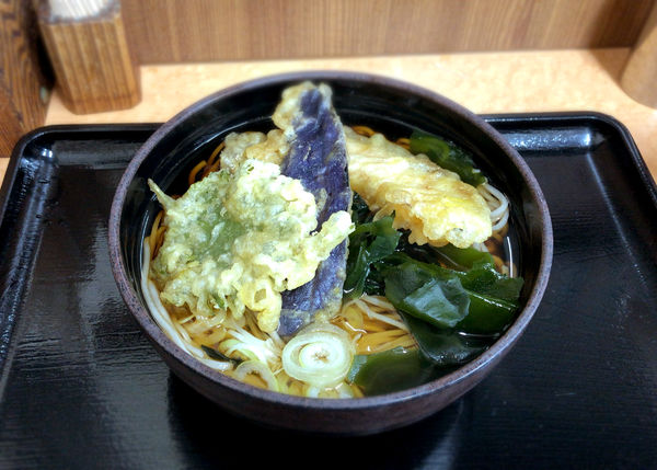 「野菜天そば(450円)」@そば処 味の里の写真