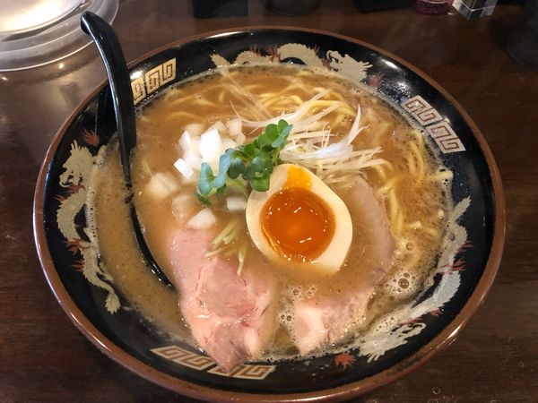 「魚豚骨ラーメン」@魚と豚と黒三兵の写真