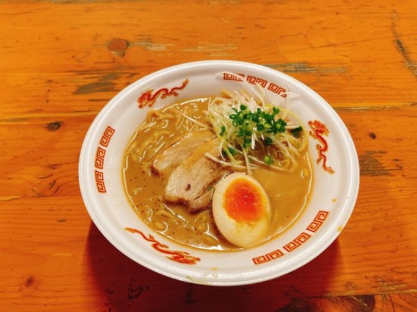 「伊勢海老の濃厚味噌らぁめん、」@大つけ麺博 2022の写真