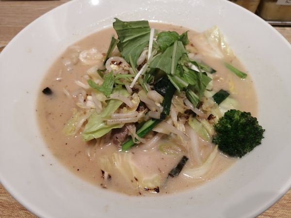 「野菜×肉 タンメン」@野菜たっぷりタンメン べじたんの写真