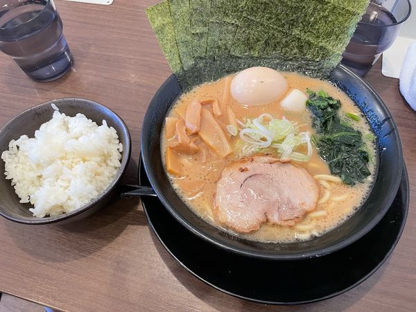 「ラーメン」@山亀家 西千葉店の写真