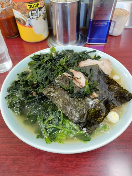 「チャーシューメン中　ワカメ」@ラーメンビッグの写真