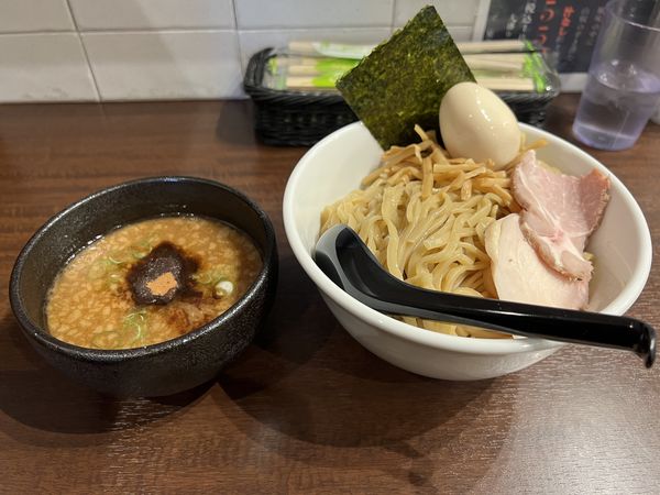 「濃厚鰹鶏つけめん(大盛り)」@貝だしらぁ麺と鶏白湯らぁ麺 ふじをの写真