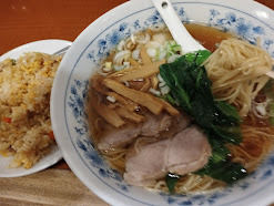 「ラーメン＋半炒飯(800)」@萬興樓の写真