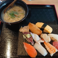 鮨・酒・肴 杉玉  新秋津の画像