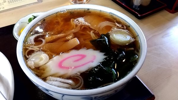 「ラーメン（チャーハンセット１，１００円）」@満留賀の写真