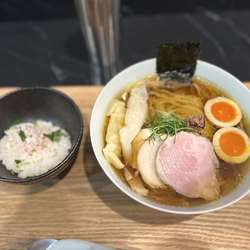 特製藤醤油ラーメン  ミニお茶漬けセット1450円