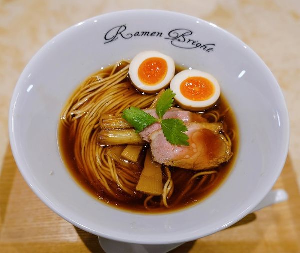 「醤油薫玉のせ」@拉麺 ぶらいの写真