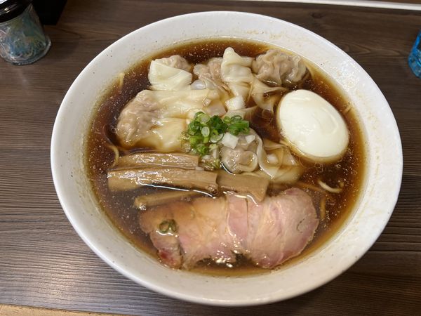 「ワンタン麺」@中華そば さわの写真