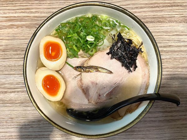 「煮干しラーメン」@煮干しラーメン にぼってるの写真