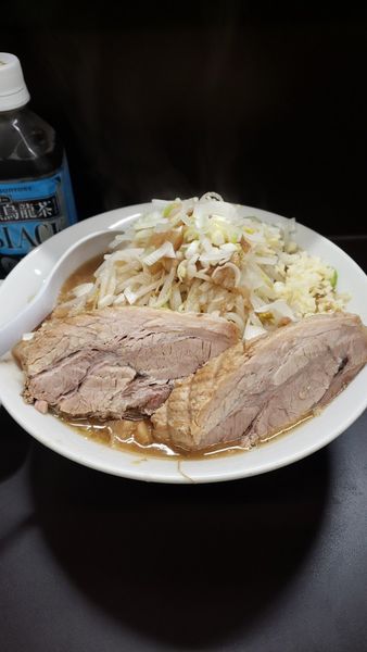 「ラーメン(並)豚増し生姜【全増し】」@ラーメン一心の写真