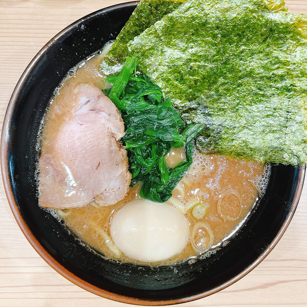 「ラーメン 並＋味玉」@漢ラーメン 室の写真