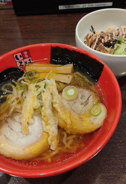 「白えび塩ラーメン＋ミニ豚マヨ丼」@豚系 麺家いろは 秋葉原店の写真
