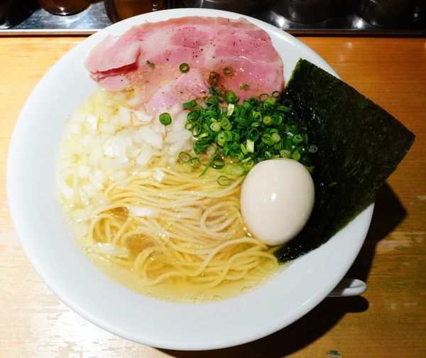 「淡麗塩玉子」@麺屋 まほろ芭の写真