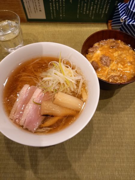 「鴨らーめん￥890＋親子丼(小)￥290」@らーめん 鴨to葱の写真