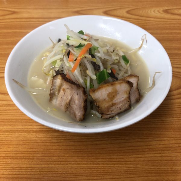 「鶏ぶた塩タンメン」@富白 御徒町本店の写真