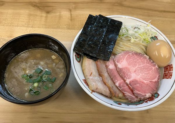 「特製豚骨地鶏魚介つけ麺 +海苔」@麺処 有彩の写真