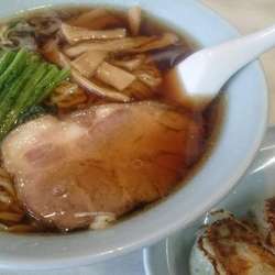 醤油ラーメン＋餃子