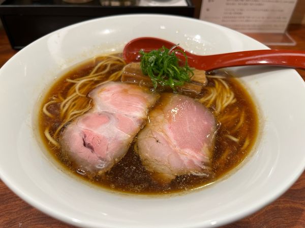 「醤油そば」@三馬路 東京店の写真