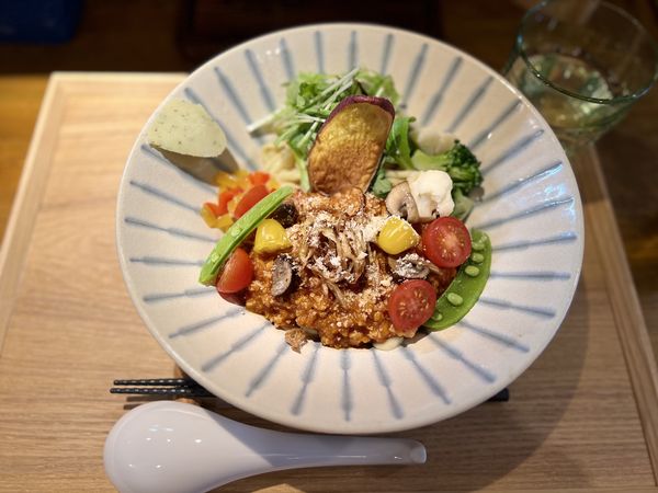 「野菜畑のトマトまぜそば 1300円」@たかのちゅめの写真