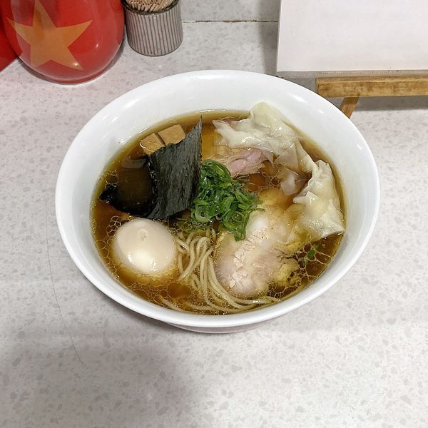 「特製醤油らぁ麺S」@ラーメン星印の写真