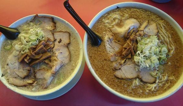 「背脂味噌拉麺」@らーめんの土佐屋の写真
