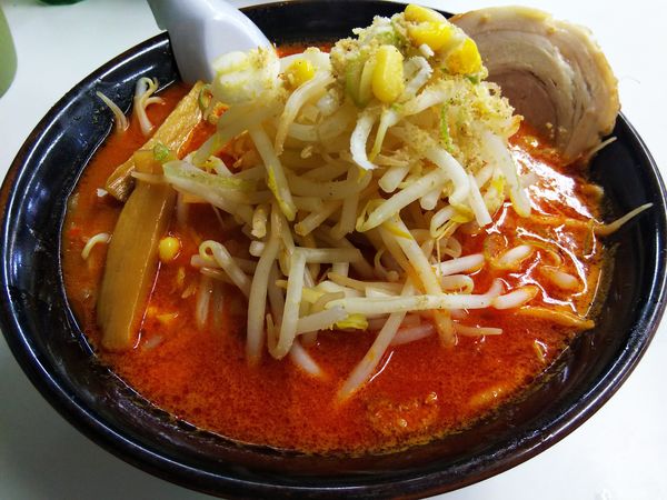 「旨辛味噌ラーメン　※もやしまし」@らーめん道 黒こくやの写真