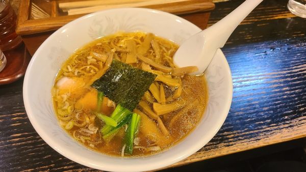 「支那竹そば」@支那そば びぜん亭の写真