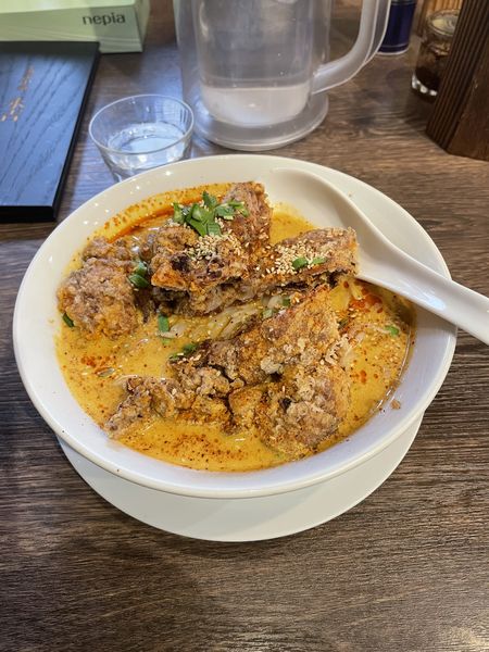 「でか肉坦々麺」@永吉の写真